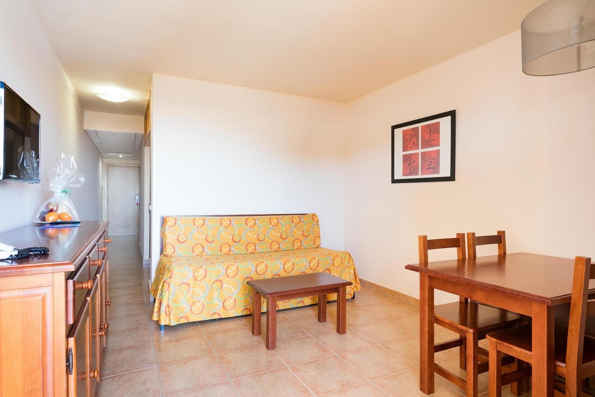 Apartamentos Best Alcazar La Herradura  Exterior photo